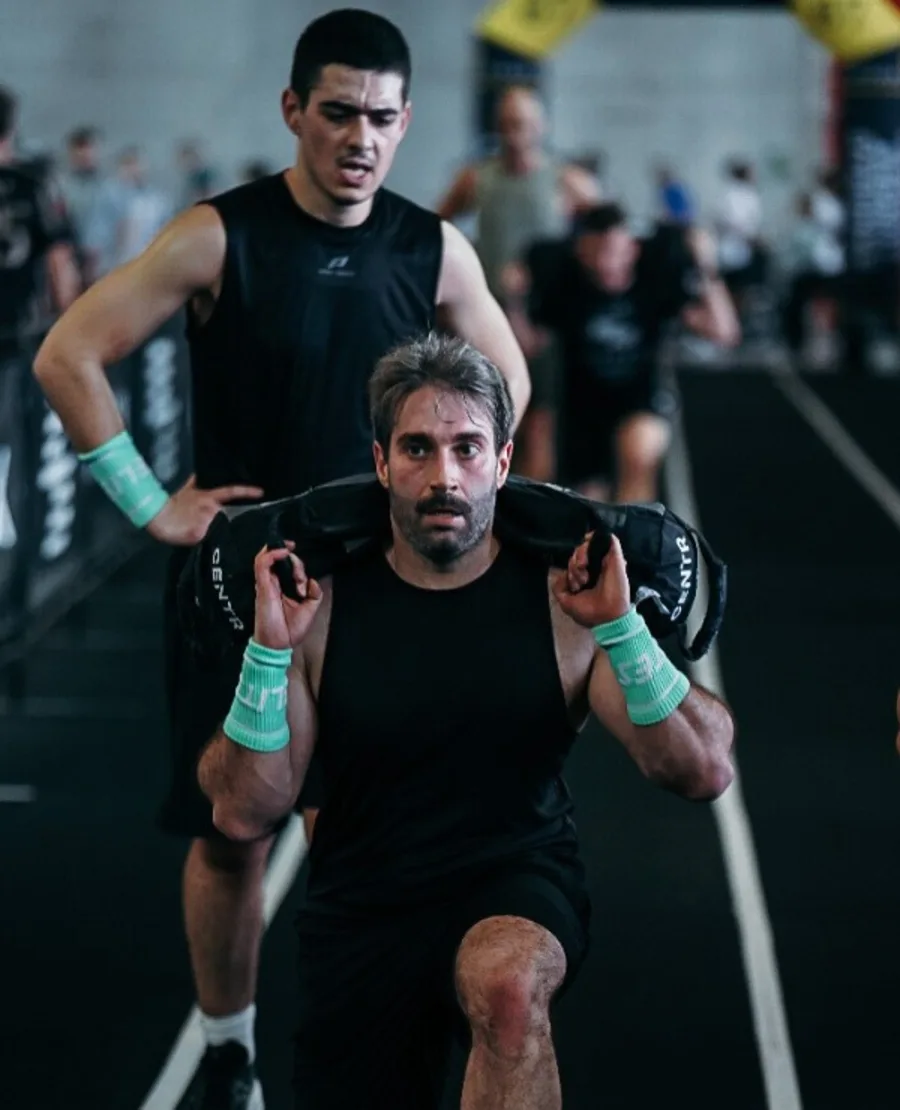 Alexandre Lacheta et Alexandre Tarabah à l’effort lors d’une course Hyrox